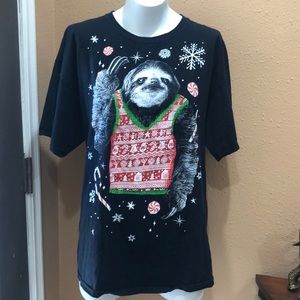 Seven oaks December 25th men’s sloth T-shirt